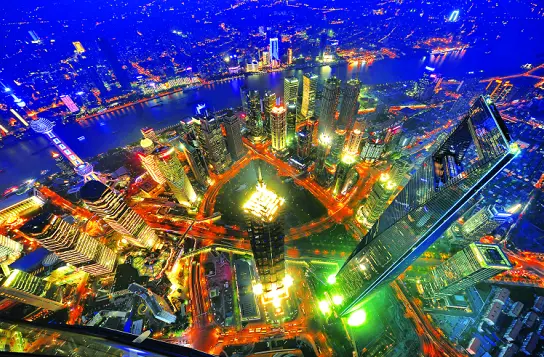 定西路深夜砂锅与仙霞路日料：昌里路历城路夜市回忆里的味觉江湖